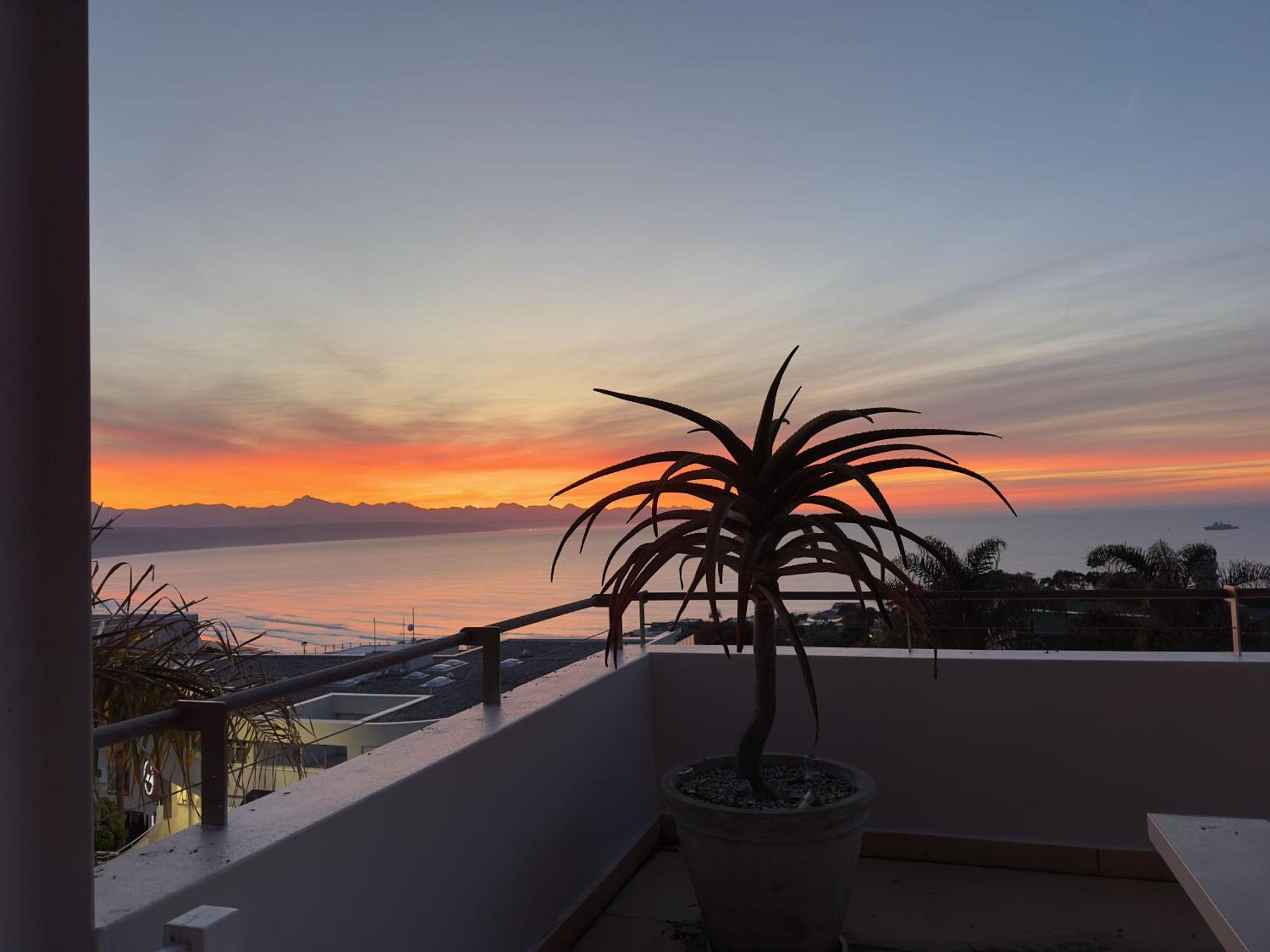 Apartamento Penthouse 230M2 On The Sea Plettenberg Bay Exterior foto